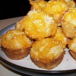 Sesame-Cheddar Mini Muffins
