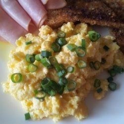 Creamy Scrambled Eggs in the Microwave