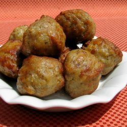 Spicy Spanish Albondigas (Meatballs)