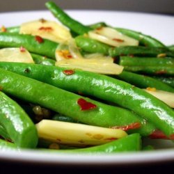 Green Beans Aglio Olio (with Garlic and Olive Oil)
