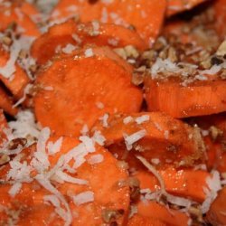 Slow Cooker Yams With Coconut and Pecans