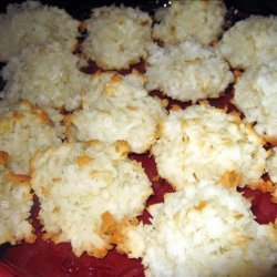 Perfect Coconut Macaroons