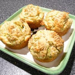 Zucchini-Sesame-Muffins