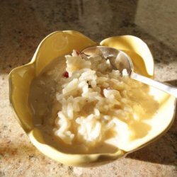 Rice Pudding  With Raisins and Cinnamon (Arroz Con Leche)