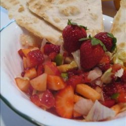Strawberry-Apple Salsa With Cinnamon Chips