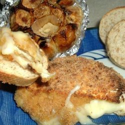 Baked Garlic, Brie, and Bread