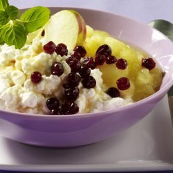 Apple-Cranberry Cottage Cheese