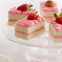 Strawberry Champagne Cakes