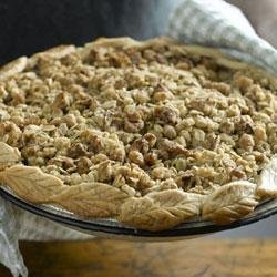 California Walnut Streusel Apple Pie