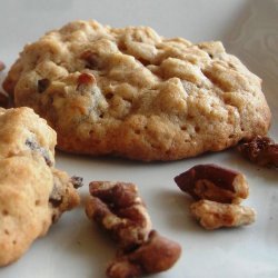 Walnut and Raisin Oatmeal Cookies