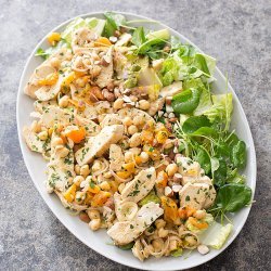 Chicken With Apricot and Almonds
