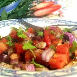 Tomato Salad With Olives and Onion
