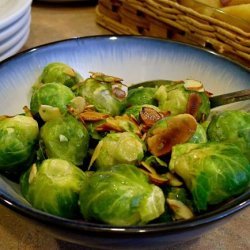 Microwaved Brussels Sprouts With Almonds