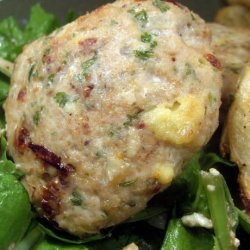 Chicken Tomato and Feta Patties on a Spinach Salad
