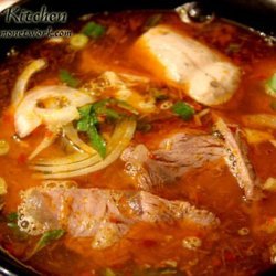 Bun Bo Hue (Spicy Hue Style Noodle Soup With Lemongrass)