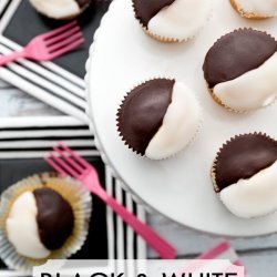 Black-And-White Cupcakes