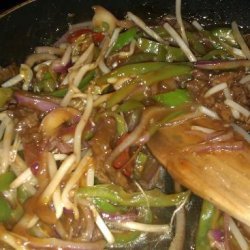 Tomato Beef Chow Mein