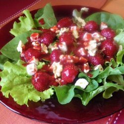 Mixed Green Salad With Strawberry Vinaigrette