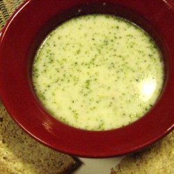 No Cream Creamy Broccoli Soup