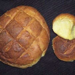 Potato and Saffron Bread