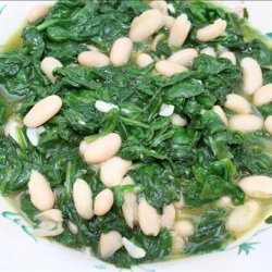 Garlic Spinach With White Beans