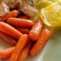 Apple and Honey Glazed Baby Carrots