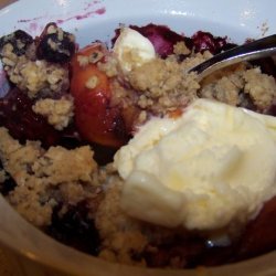 Common Grill Peach, Blueberry and Blackberry Cobbler