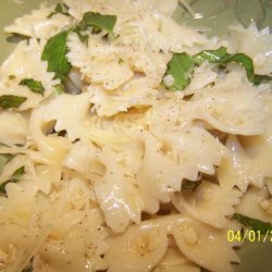 Simple Garlic Pasta