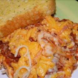 Spaghetti With Creamy Tomato Meat Sauce & Cheese Topping (Li