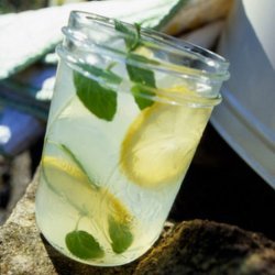 Hit-the-Spot Lemon Water