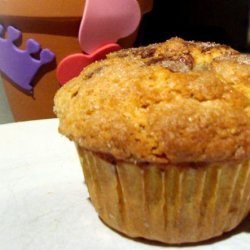 Easy Peanut & Chocolate Chip Muffin Cakes