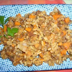 Fakorizo ( Lentils With Rice)