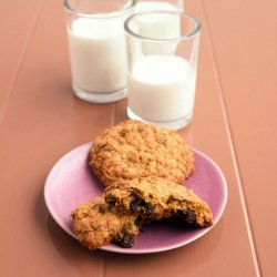 Jumbo Oatmeal Raisin Cookies