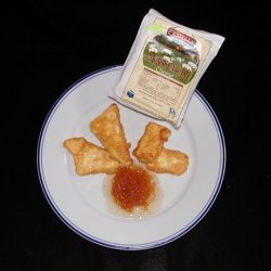 Manouri Me Kythoni: Fried Cheese W/ Quince Preserves