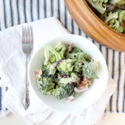 Broccoli and Walnut Salad