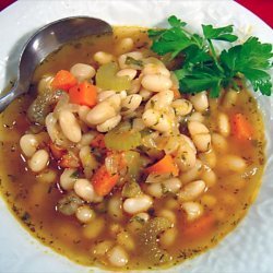 Greek Bean Soup (Fasoulada)