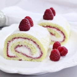 Raspberry Cake Roll