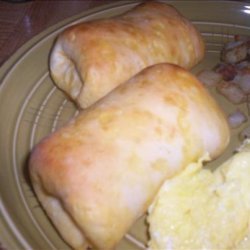 Sausage Link Roll Ups With Buttermilk Biscuits