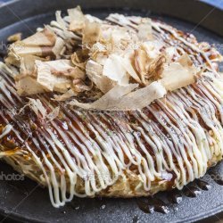 Okonomiyaki (Japanese Pizza)