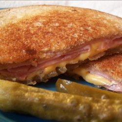 Carrie's Grilled Cheese Sammich!