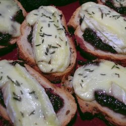 Crostini With Fig Spread & Bubbled Brie