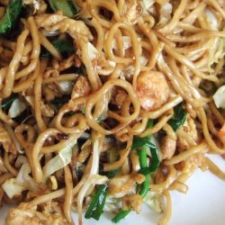 Indonesian Mie Goreng (Fried Noodles)