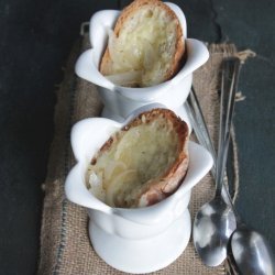 Slow-Cooker Onion Soup