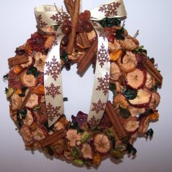 Cinnamon Apple Wreath