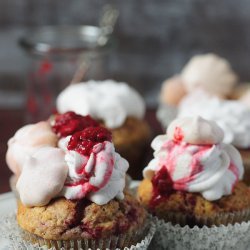 Coconut and Raspberry Cupcakes