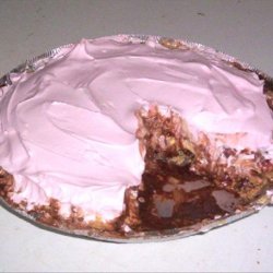 Banana Split Cheesecake Pie