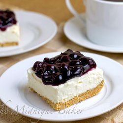 No-Bake Blueberry Cheesecake Bars
