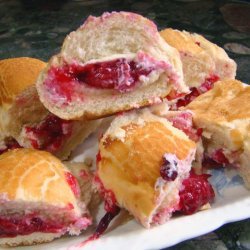 Baked Brie/Cranberry Bun Appetizers