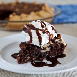 Chocolate-walnut Pie