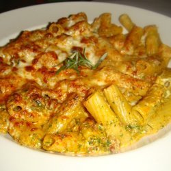 Rigatoni With Meat and Cheese Sauce